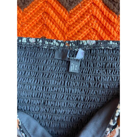 Lulus NWOT Black Floral Print Ruched Cropped Long Sleep Top sz XL - Picture 6 of 9